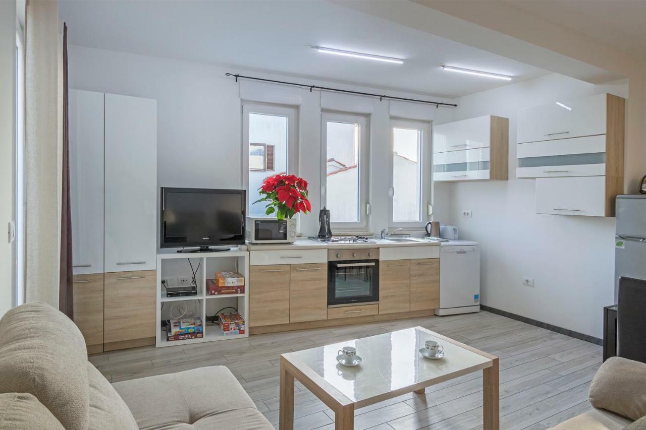 Apartments Peti Pula Dış mekan fotoğraf